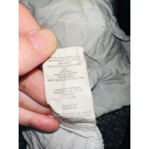 FP1 Free People Womens Shirt Long Sleeve Ruffled Top V Neck Blouse White M - Picture 6 of 7